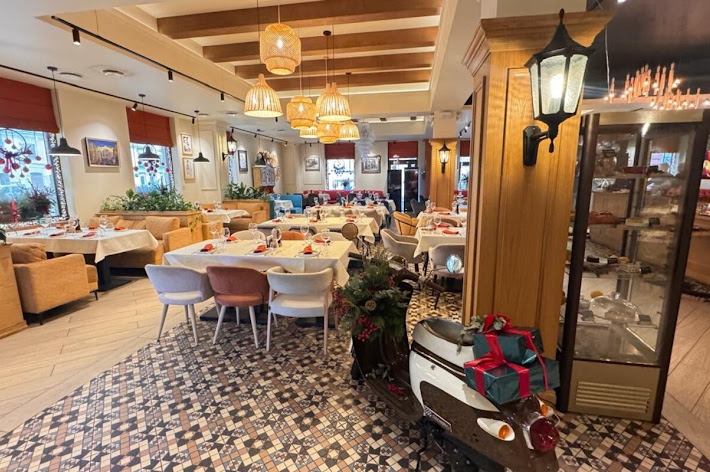 Фото №5 зала Fatto a mano