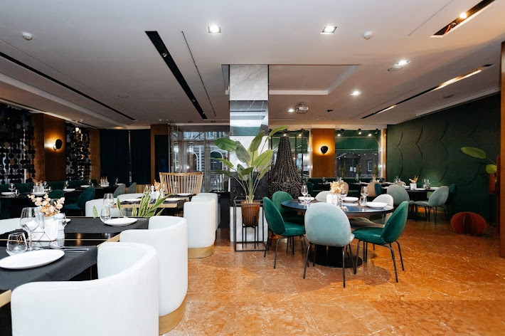 Фото №3 зала Virid Yard