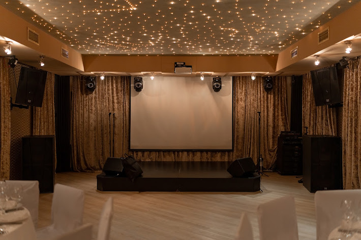 Фото №10 зала LENINGRAD