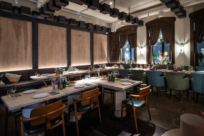 Фото №10 зала Соседи