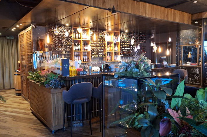 Фото №4 зала Гриль и бутыль