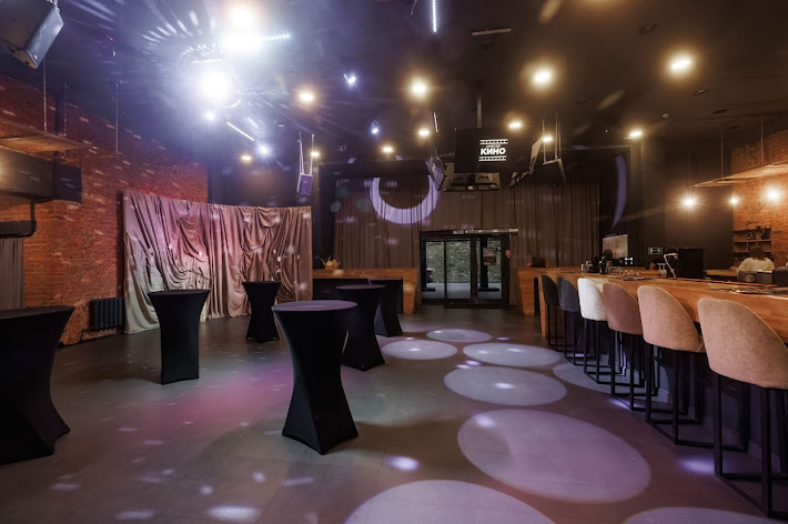 Фото №16 зала Концерт-холл «Кино»