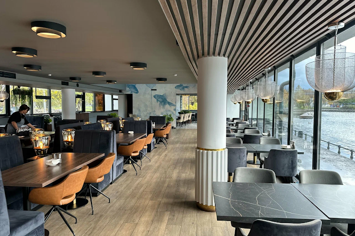 Фото №15 зала АльмаМоре