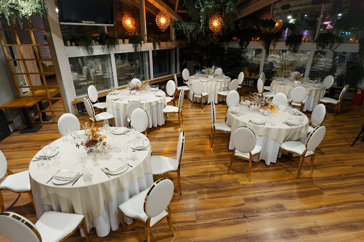 Фото №2 зала Ресторан