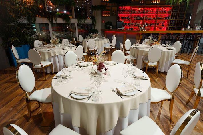 Фото №4 зала Ресторан