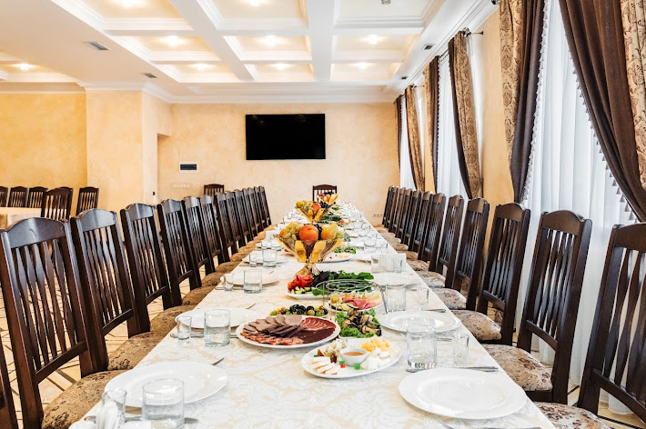 Фото №1 зала Mari Inn