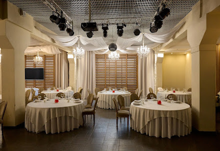 Банкетный зал Кин-дза-дза для корпоратива