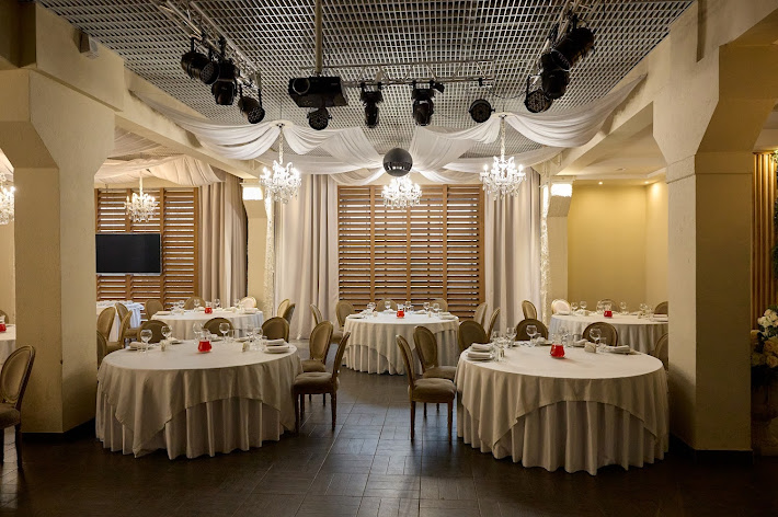 Фото №1 зала Кин-дза-дза