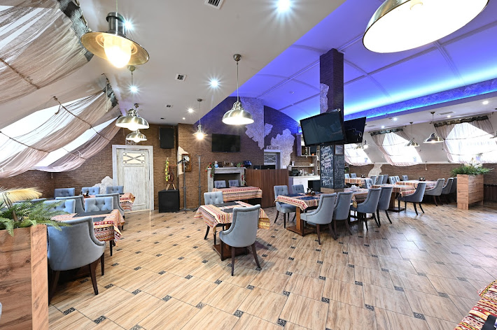 Фото №12 зала Мимино