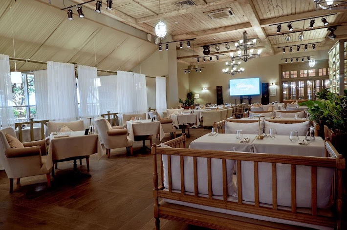 Фото №7 зала Плюшкин