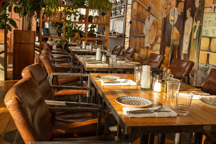 Фото №15 зала Сыроварня