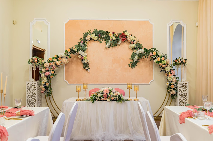 Фото №3 зала Особняк в парке Сосновка