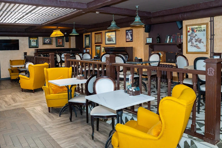 Фото №9 зала Основной зал «Reader's Pub»