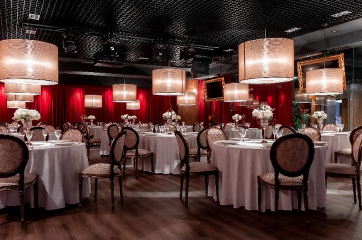 Фото №9 зала Банкетный зал «Moulin Rouge»