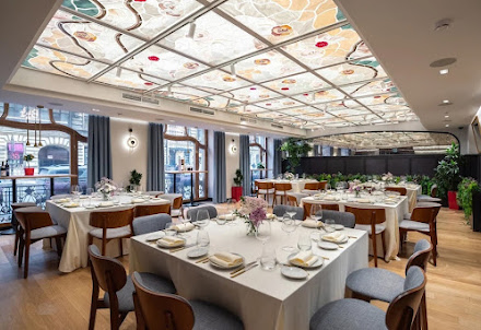 Банкетный зал BISTROT 44 для корпоратива