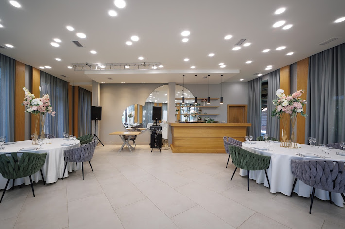 Фото №12 зала Спасский берег