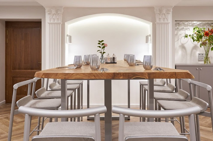 Фото №13 зала Helen