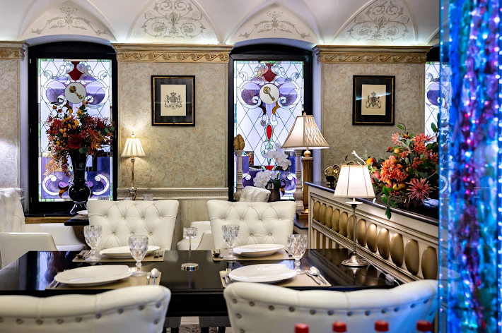 Фото №10 зала Времена Года