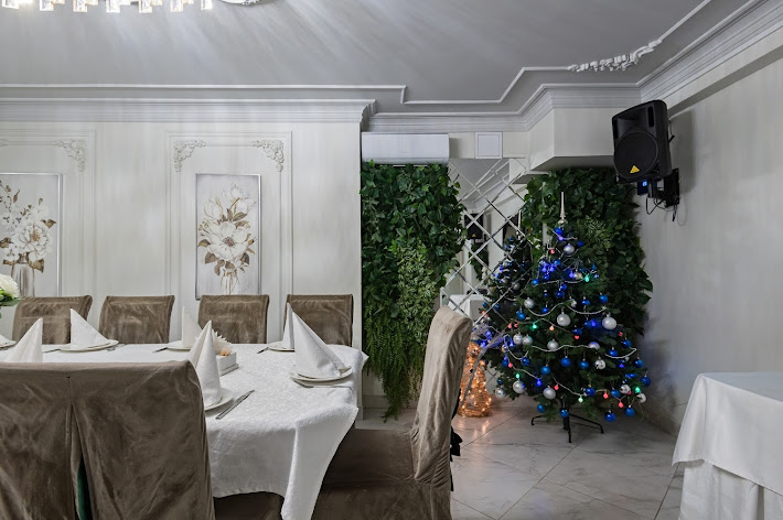 Фото №2 зала Питер