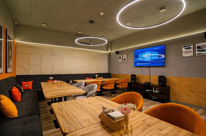 Фото №4 зала Честн'ок