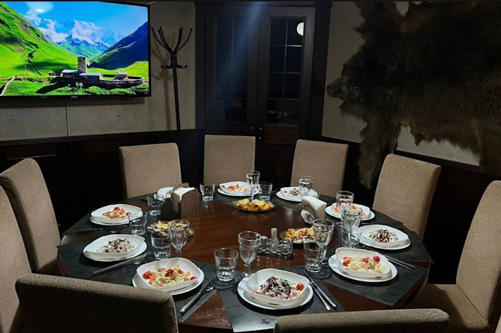 Фото №2 зала Сухуми