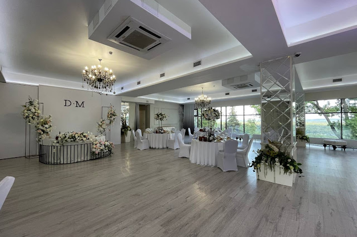 Фото №18 зала Юна