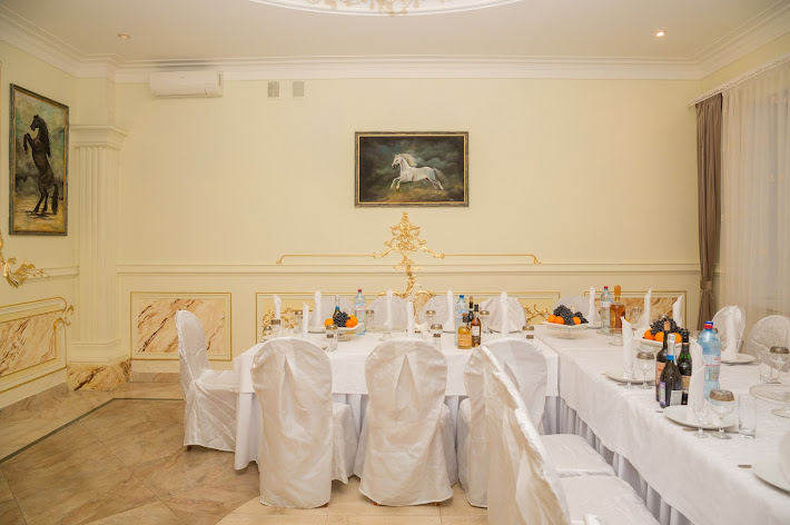 Фото №10 зала Сайран