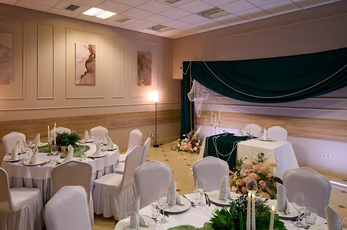 Фото №13 зала Нефтяник