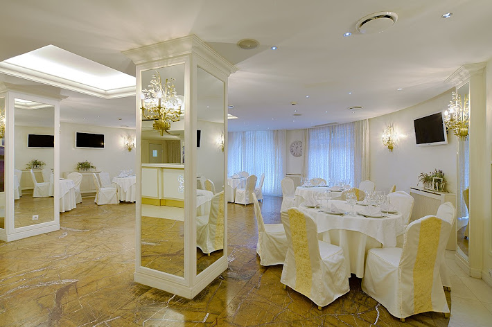 Фото №10 зала Репинский курорт