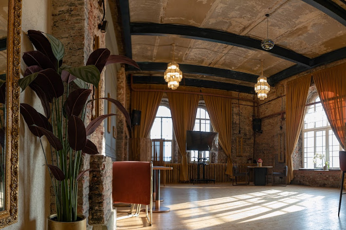 Фото №17 зала Лофт Brik