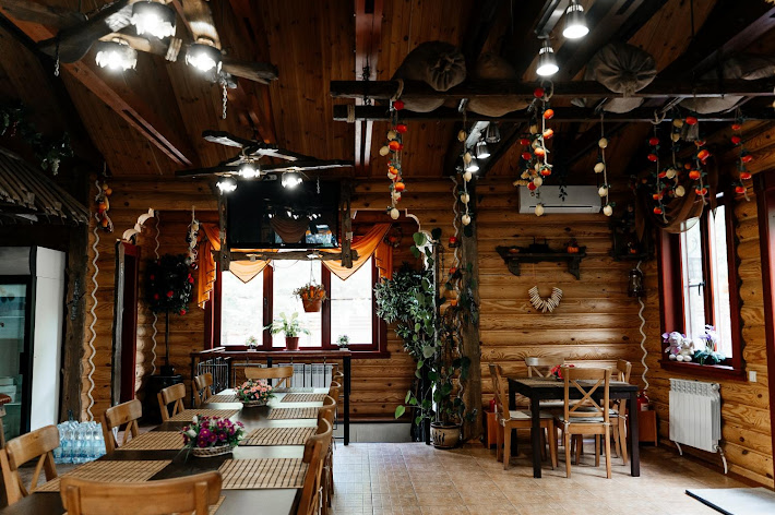 Фото №3 зала Волжская деревня