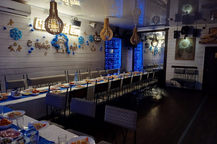 Фото №1 зала Сытый ёж