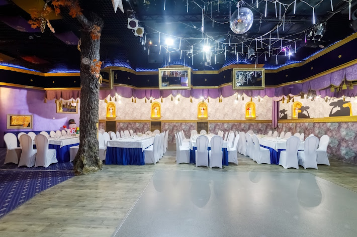 Фото №9 зала Урфин Джюс