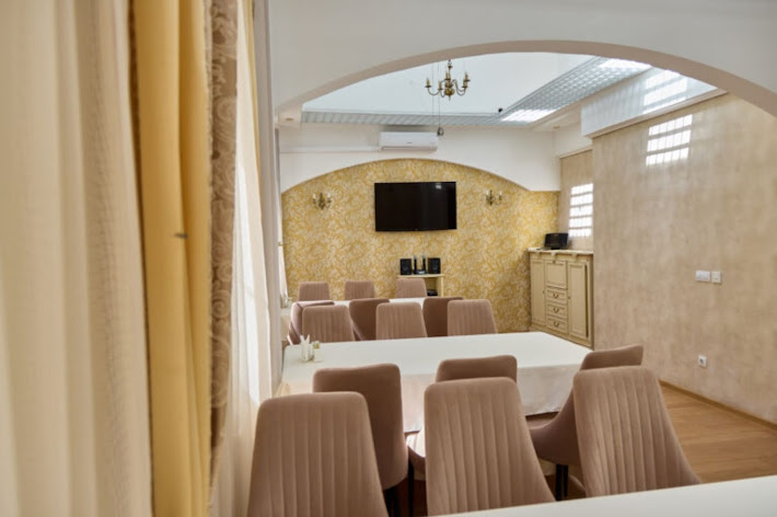 Фото №12 зала У Александра