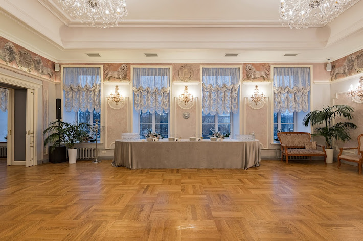 Фото №2 зала Петръ