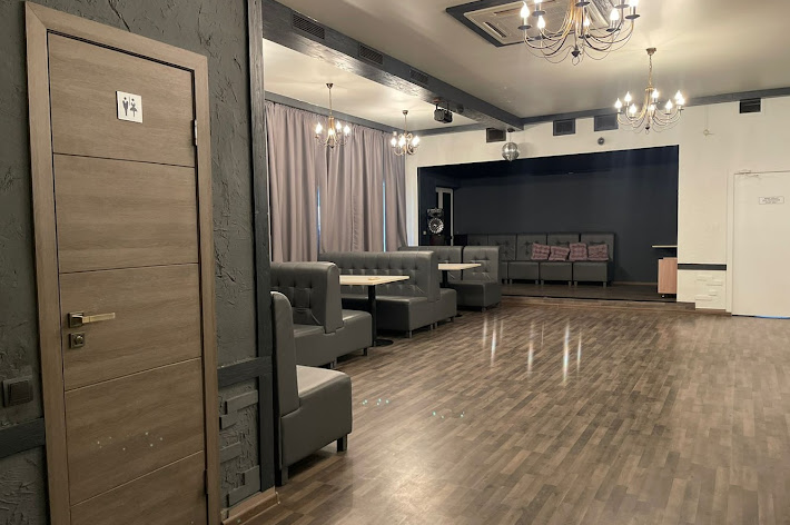 Фото №4 зала Публика