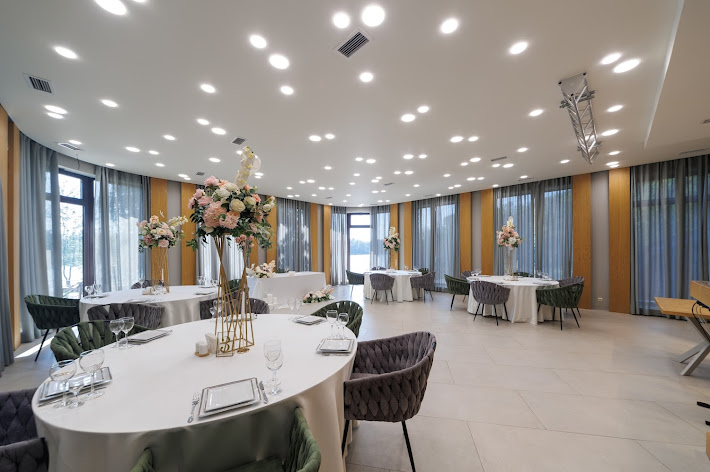 Фото №5 зала Спасский берег