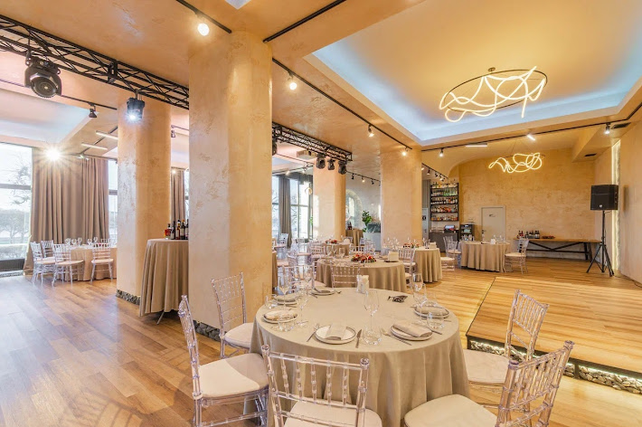 Фото №15 зала URBAN