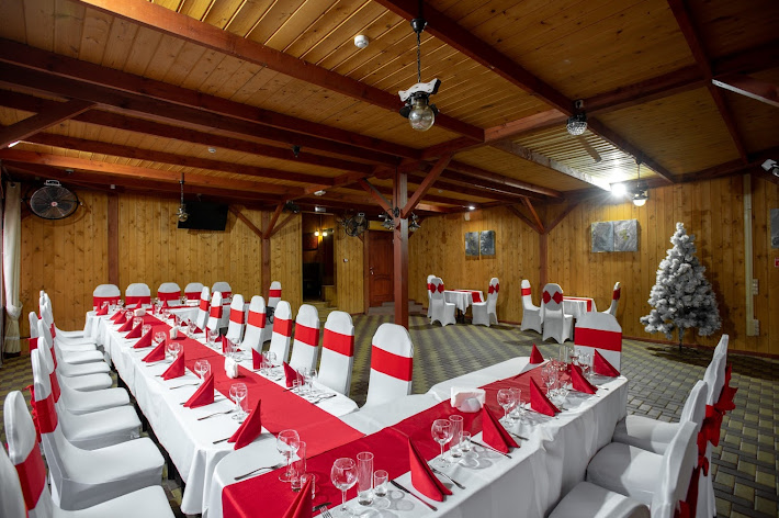 Фото №3 зала У мельника