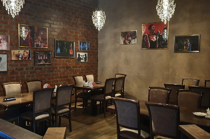 Фото №2 зала БардIN