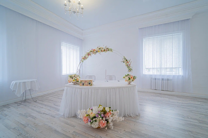 Фото №10 зала Свадьба LOVE на Салавата Юлаева