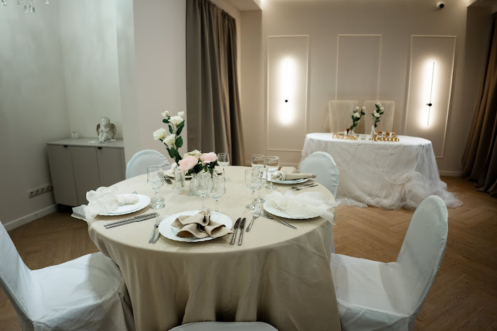 Фото №15 зала ФАМИЛИЯ