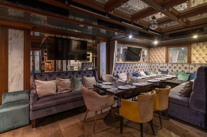 Фото №1 зала Караоке-зал