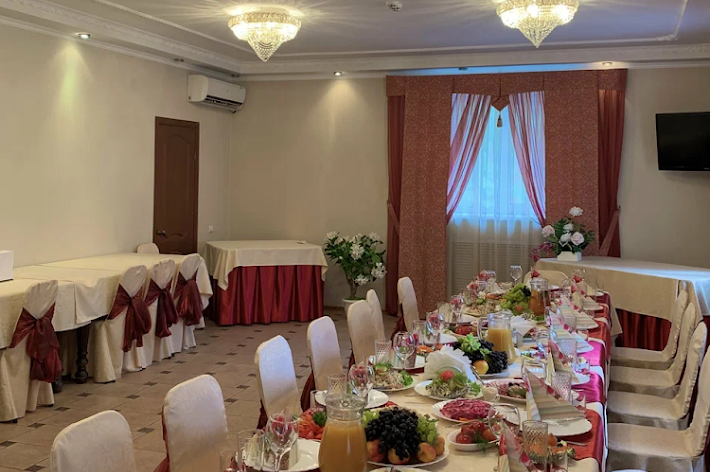 Фото №9 зала У Матвея