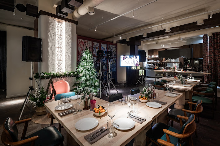 Фото №3 зала Соседи