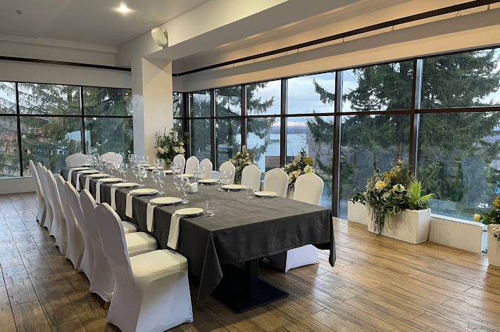 Фото №9 зала VIP-зал (3 этаж)