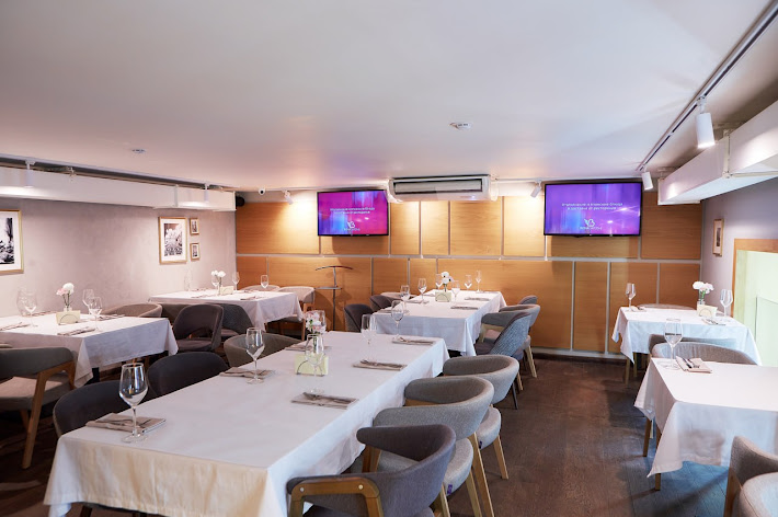 Фото №4 зала BONA на Московском проспекте