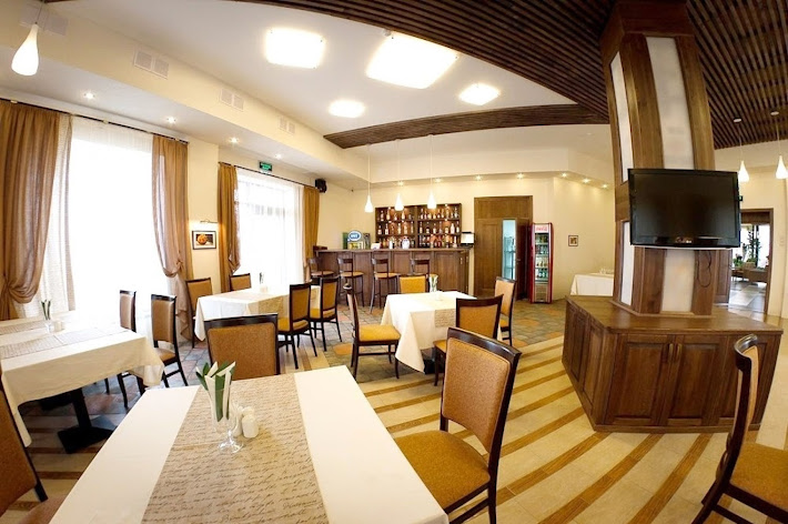 Фото №11 зала Crona