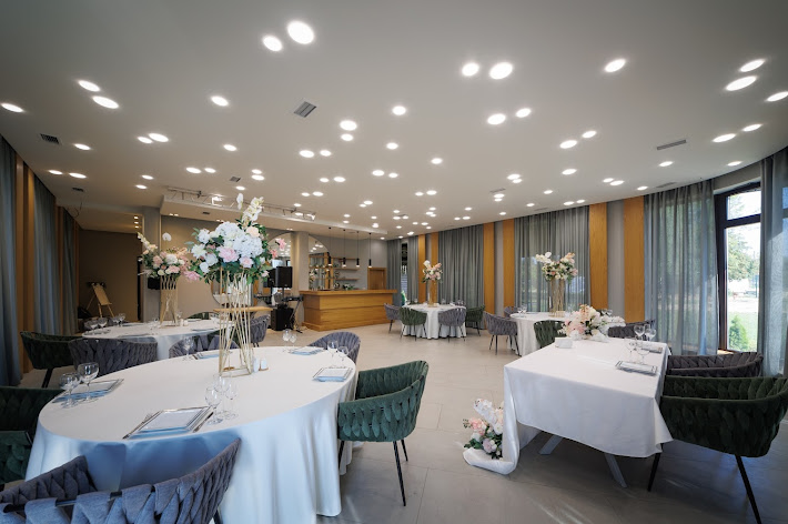 Фото №9 зала Спасский берег