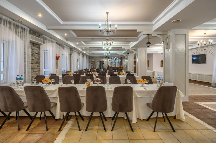 Фото №10 зала У Александра